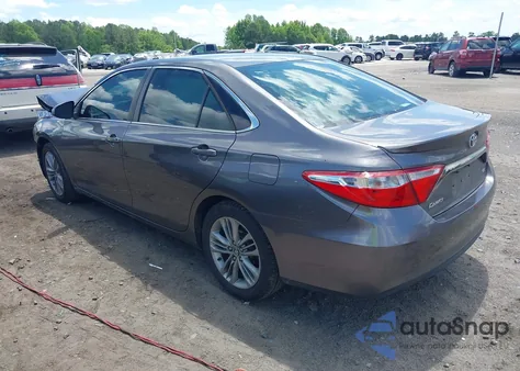 2015 Toyota Camry Se z USA, uszkodzony, nr VIN 4T1BF1FK5FU016987